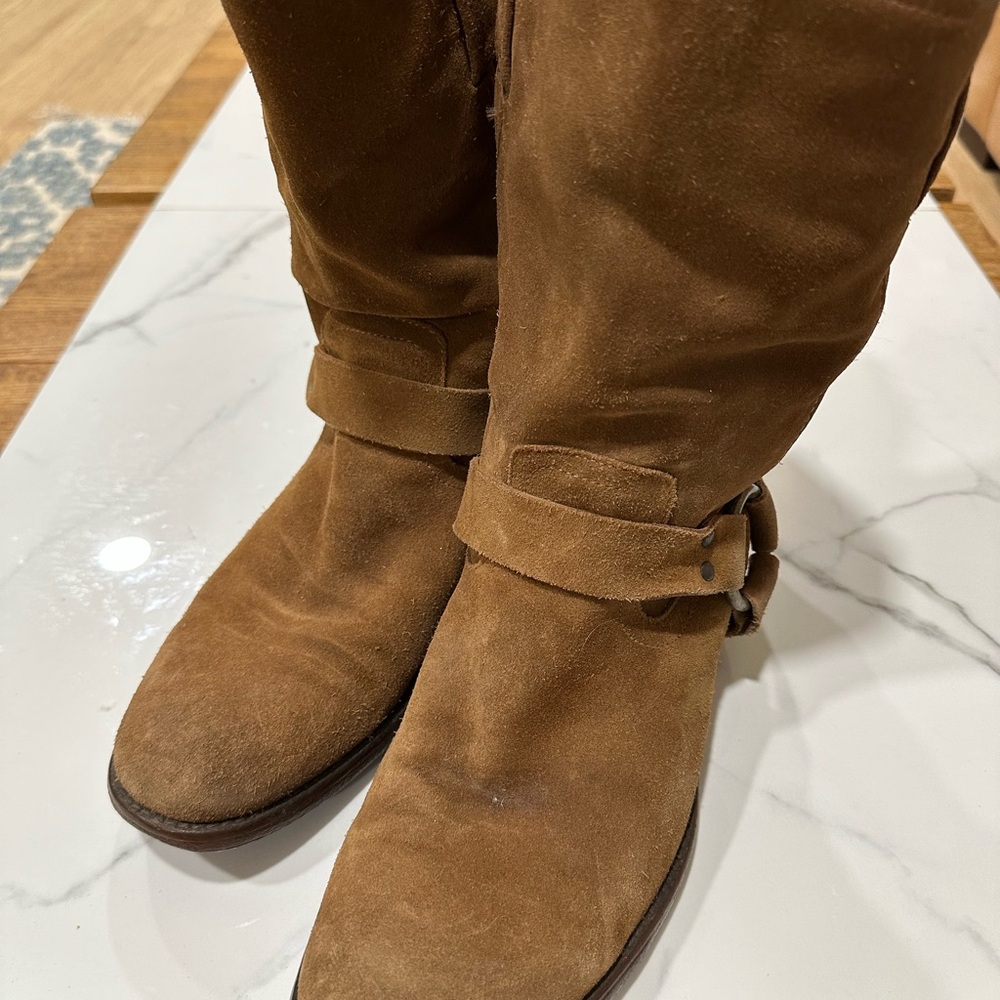 Brown Suede Men's Boots